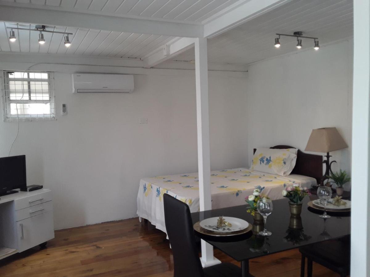 Annabelle'S Apartment Сейнт Джеймс Екстериор снимка