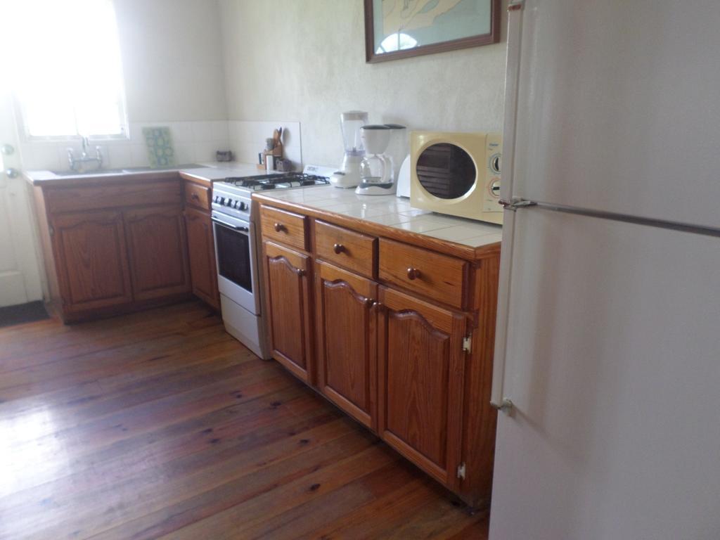 Annabelle'S Apartment Сейнт Джеймс Стая снимка